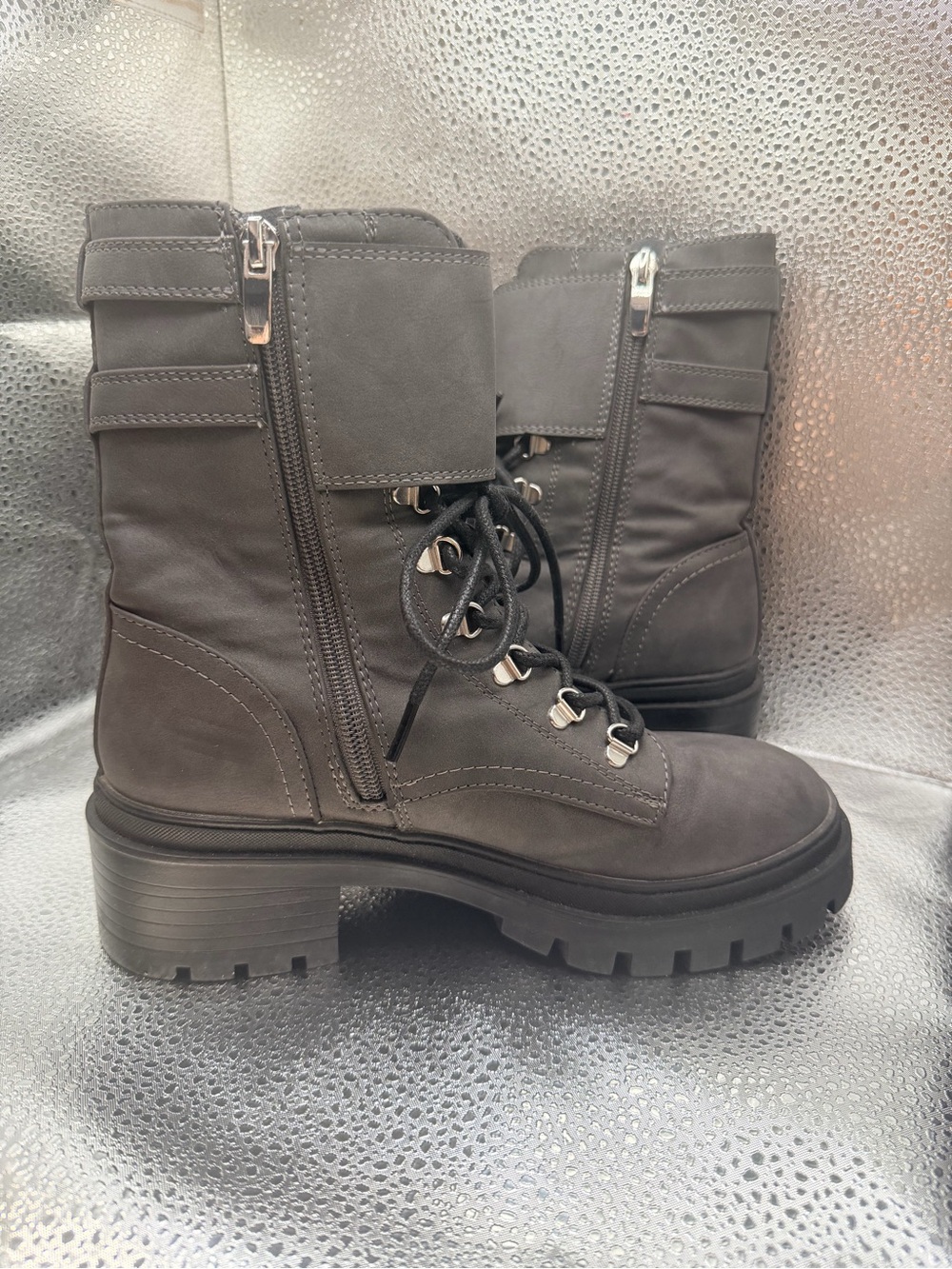 Nine West Womenโs Dark Grey Lace-Up Platform Combat Boots - Picture 5 of 5